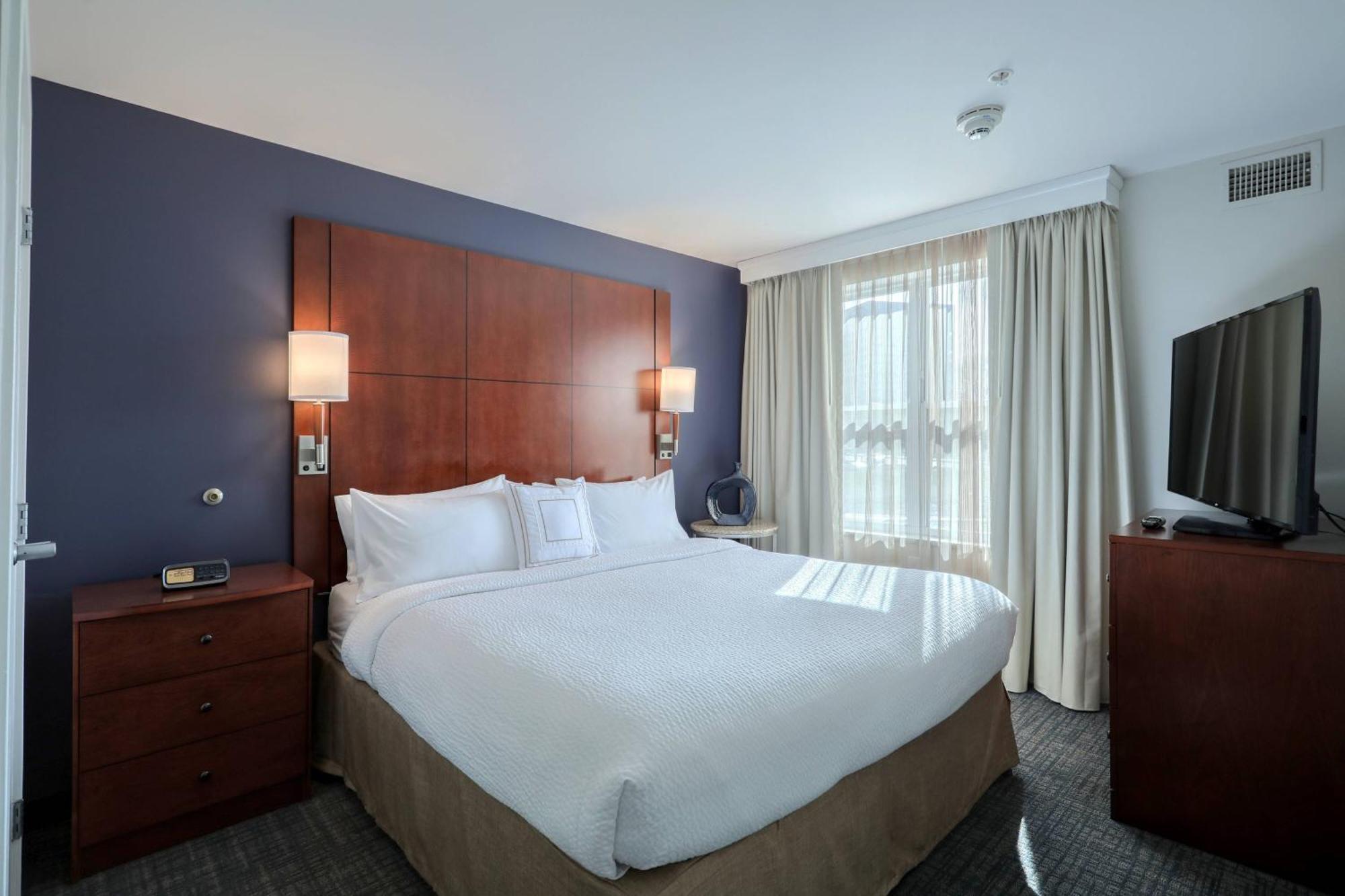 Residence Inn By Marriott Woodbridge Edison/Raritan Center Екстериор снимка